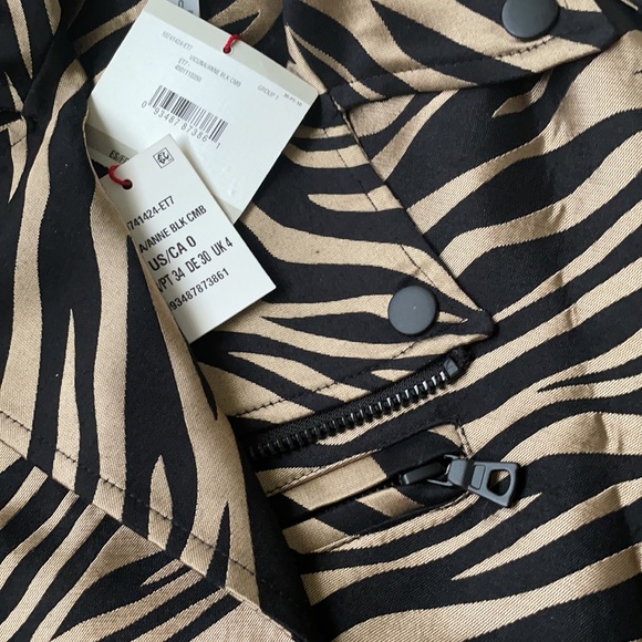 Anne Klein Animal Print Jacket - Picture 5 of 8